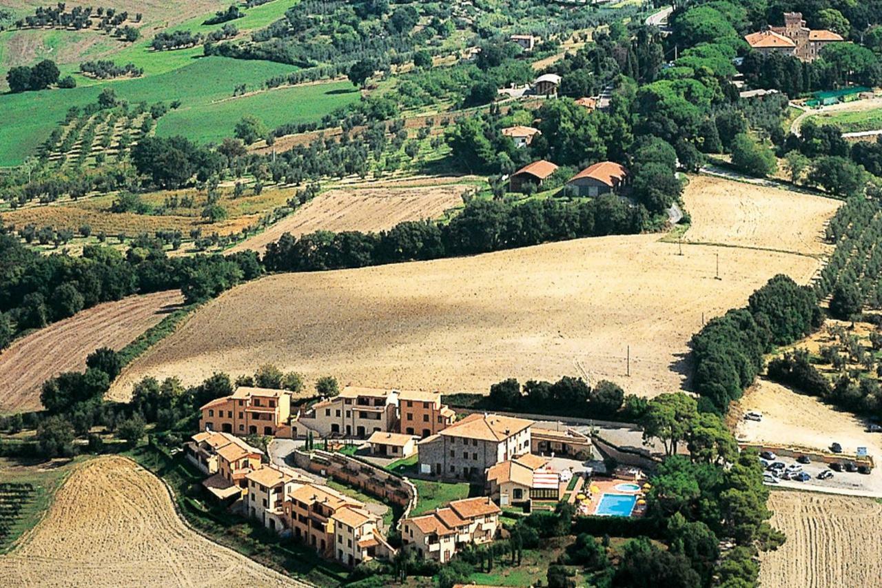 Villaggio Residence La Pieve Di 포마이아 외부 사진